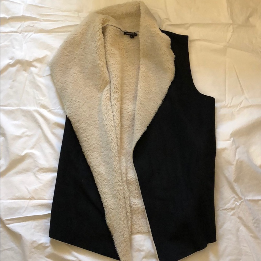 Navy vest